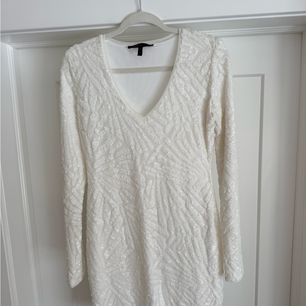 White Sequin V-Neck Long Sleeve Dress